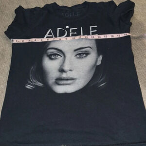 Adele 2016 black short sleeve concert T shirt size small